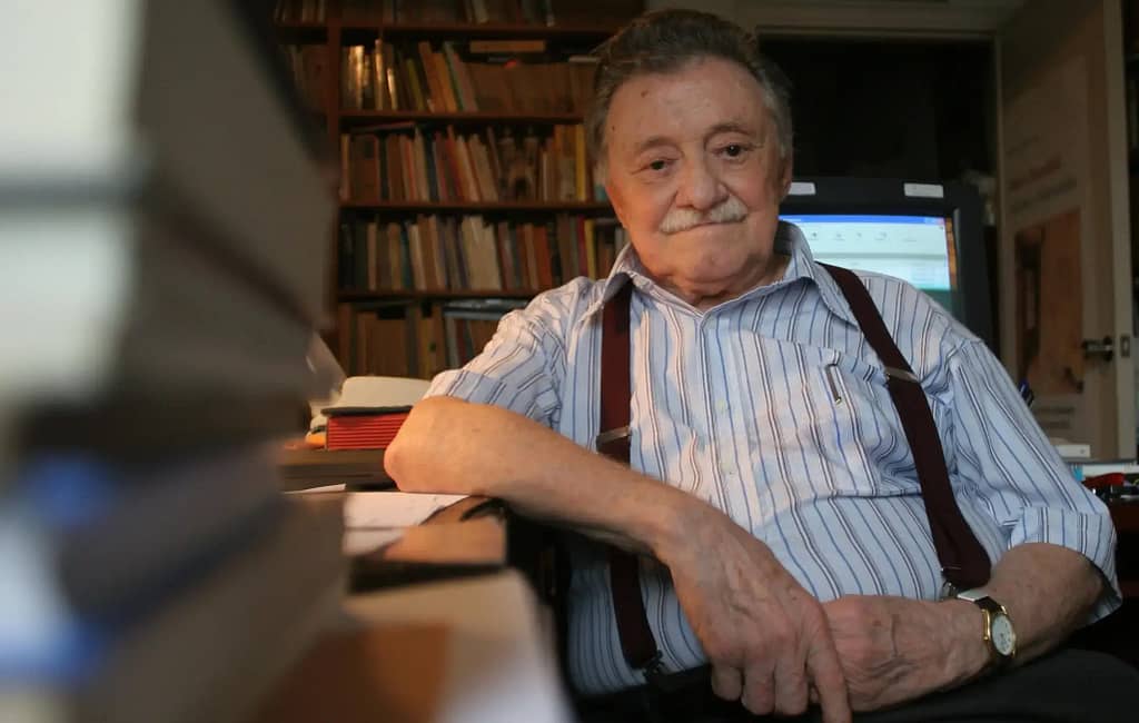 Frases de Mario Benedetti: La Voz del Amor y la Vida